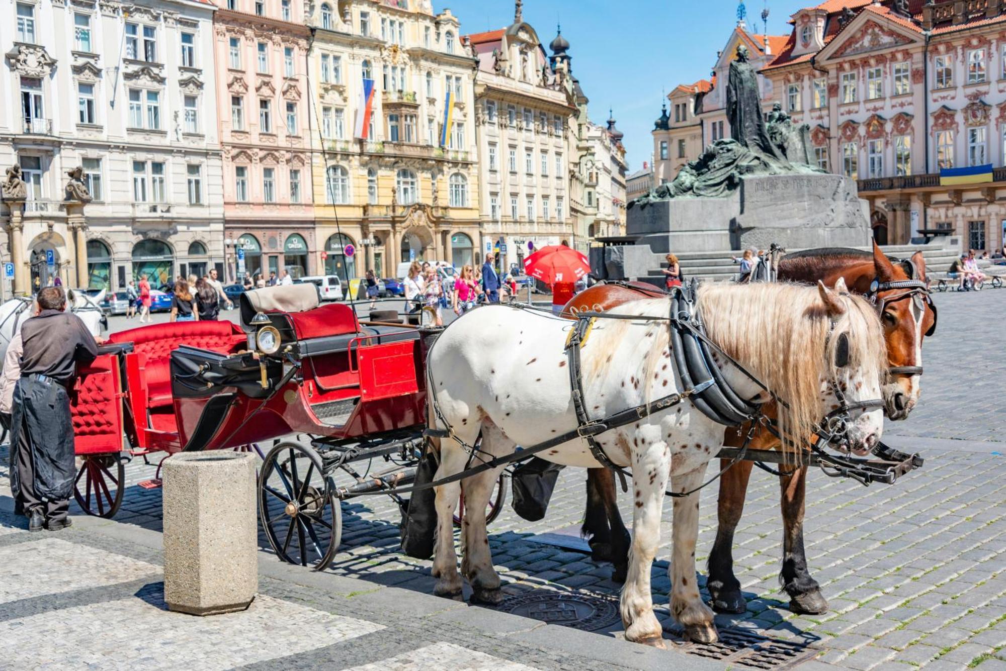 Helen Homestay Vysehrad Prag Dış mekan fotoğraf